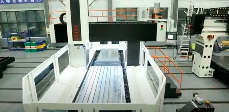 DEED Gantry Vertical Machining Center For Aerospace, Automotive, Mold Industry